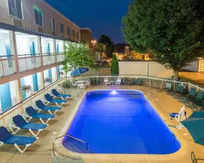 Quality Inn Newark - Wilmington - Piscine