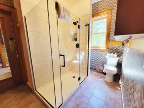 Historic GG Barnum Mansion by Heirloom Boutique Collection - Badezimmer