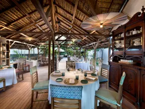 La Maison d'Eté Hotel by NEWMARK - Restaurant