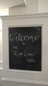 The Red Lion Hotel - Restaurant
