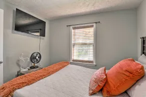 Quaint Downtown Murfreesboro Cottage w/ Lush Yard - Innenbereich
