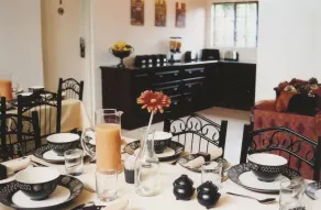 Falling Feather Inn - Restaurant