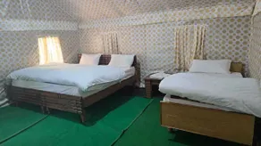 Ibex Camps - Camera