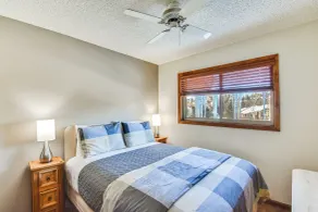 Pool & Hot Tub Access: Central Steamboat Condo - Interiör