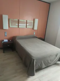 Hotel Puerta de Ocaña - Room