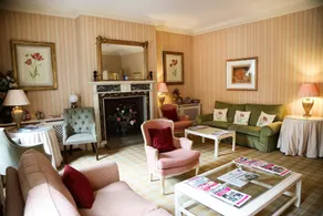 The Eastbury & Spa - Sitzecke in der Lobby