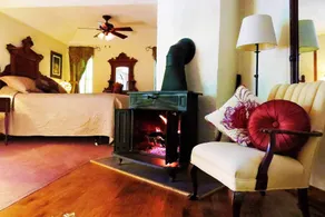 BENTON PLACE INN - Room