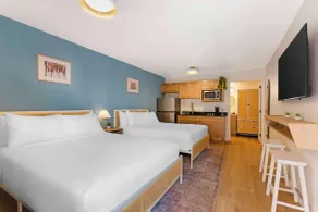 The Kennedy Tucson, SureStay Collection by Best Western - Zimmer