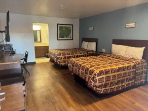 spanish trails inn - Room