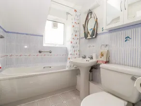 Lilyrose Cottage - Badezimmer