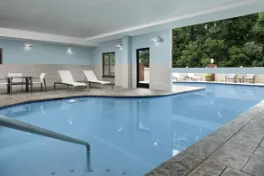 Holiday Inn Express & Suites Knoxville-Clinton by IHG - Piscine