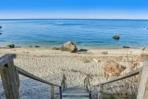 Steps to Beach + Sunset Views! East Marion Home - Interiør