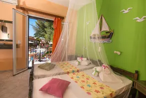 Elena's Studios - Chambre