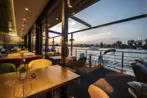 FLOW - Restaurant