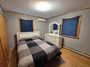 Bayview Hideaway is a 2 Story Home With Lots of Privacy - Værelse