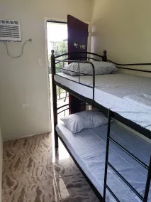 Avana Hills Tagaytay Holiday Villa - Værelse