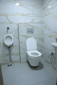 Hotel Gauransh - Bathroom