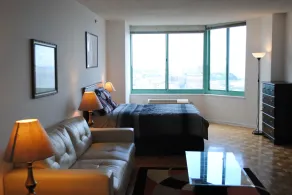 Hudson Suites at Newport - Værelse