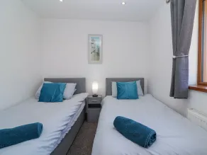 Bluebell Lodge, Meadow view lodges - Room