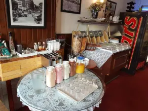 Budget Hotel Neutraal - Restaurant