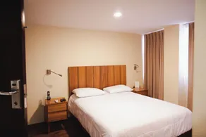 Suites San Pedro - Camera