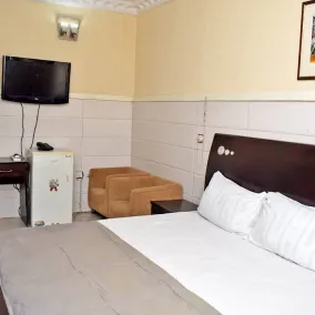 Owee Suites - Chambre