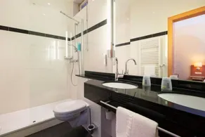 ACHAT Sternhotel Bonn - Salle de bain