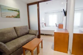 Hotel Jeni & Restaurant - Chambre