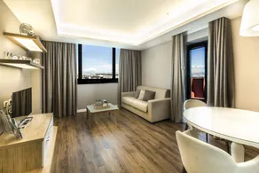 Holiday Inn Naples by IHG - Room