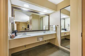 Quality Inn Paris - Badeværelse