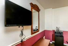 White Marsh Motel - Room