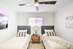 Fire Pit, Heated Pool: Central Tempe Escape! - Innvendig