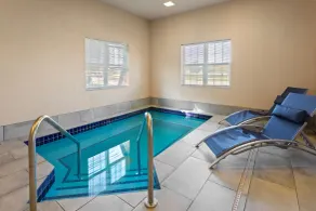 Americas Best Value Inn & Suites Racine - Piscine