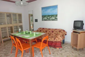 Wonderful Villa With Private Garden - Beahost - Sala