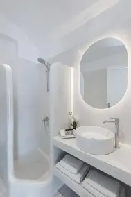 Nevma Suites - Badezimmer