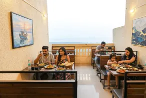 Fabhotel Outstay - Restaurant