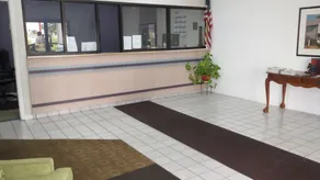 Travelodge by Wyndham Richmond Kentucky - Hall