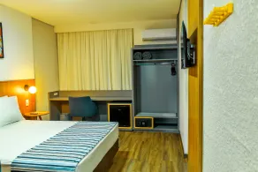 Days Inn By Wyndham Cascavel - Room