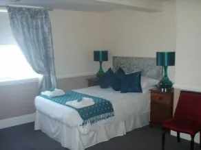 The Royal Hotel - Habitación