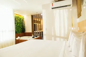 Ramada Hotel & Suites Campos Pelinca - Room