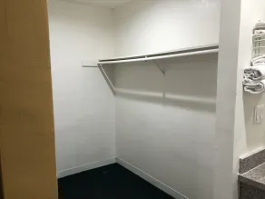 Los Angeles Inn & Suites - LAX - Værelse