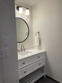 Ramada by Wyndham Studio Suites Dothan - Bathroom