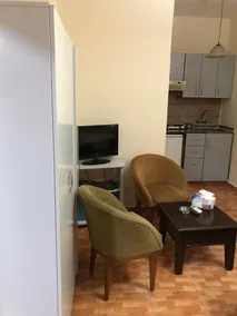 Weekend Furnished Apartments - Bathroom