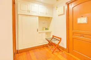 Townhouse Oak VIP Suites, Evangelista Makati Manila - Chambre