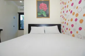 Graha Deanofa Syariah - Habitación