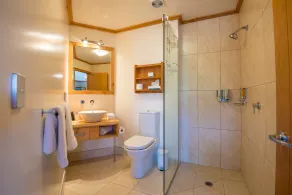 Coronation Lodge - Badezimmer