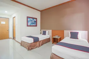 Collection O 90724 Hotel Sinar Sidoarjo - Chambre