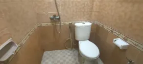 Hotel Abimanyu Bandungan - Salle de bain