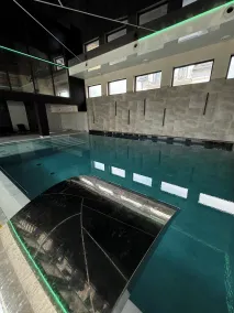 Holiday Home Resort & Spa - Pool