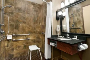 Days Inn & Suites by Wyndham Strathmore - Salle de bain